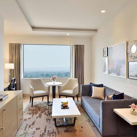 Radisson Gurugram Udyog Vihar Hotel Gurgaon Exterior photo